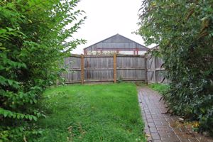 Photo 9- click for photo gallery